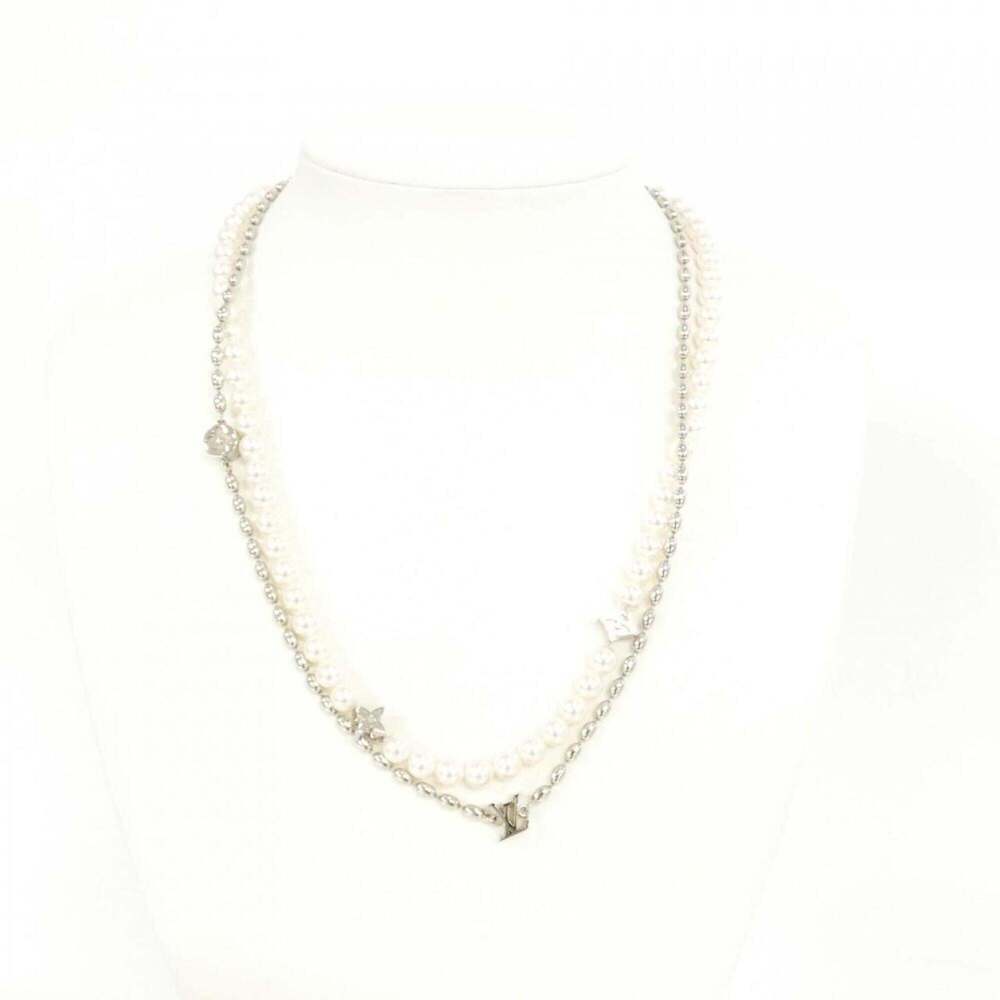 LOUIS VUITTON White Pearl Necklace - Picture 4 of 4